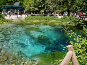 העין הכחולה Blue Eye אלבניה