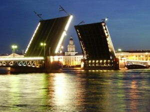 גשרים מתרוממים, סנט פטרסבורג