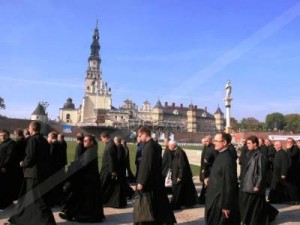 מנזר יאסנה גורה, אתר טיול פולין